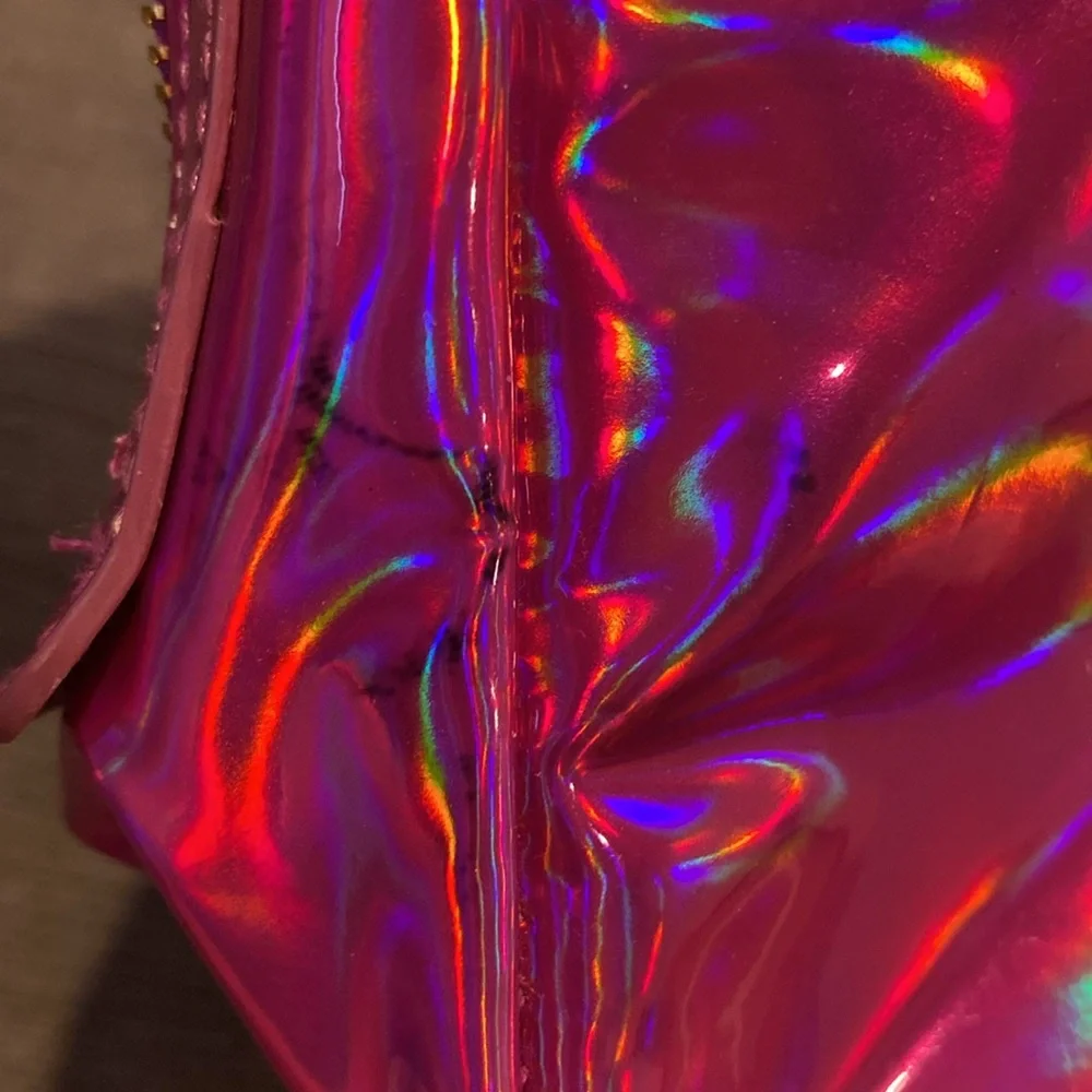 Jeffree Star Holographic Pink Makeup Bag With Gold Zipper beauty cosmetics bags